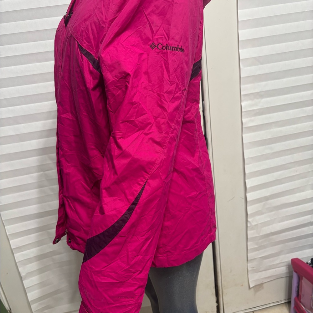 Columbia Women's Fuchsia Ski Jacket